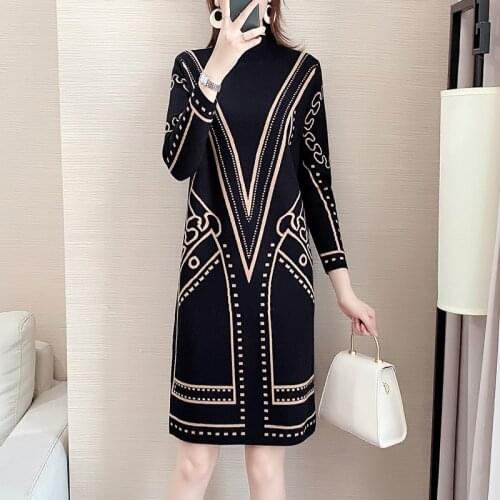 Plus Size Knee-Length Knitted Sweater Dress Women Fall Winter Fashion Korean Half Turtleneck Jacquard Fat MM Dresses Vestidos