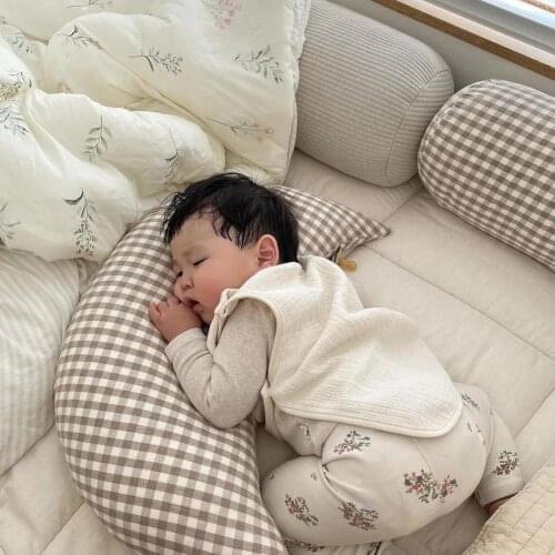 Newborn Baby Posing Pillow Crescent Moon Pillow Photography Prop Accessories Posing Pillow Children Cute Gift