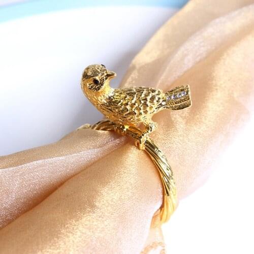 Gold Silver Rose Bird Metal Napkin Rings Elegant Home Tabletop Rhinestones Jeweled Bird On Branch Circle Zinc Alloy Napkin Rings