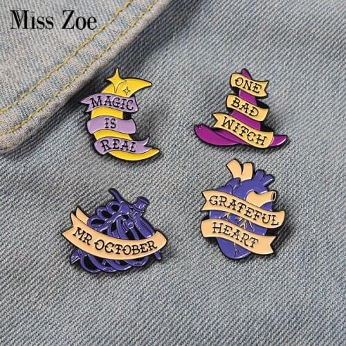Witch Enamel Pins Wizard Hat Moon Heart Rib Cage Brooches Bag Hat Lapel Pin Badge Witchcraft Halloween Jewelry