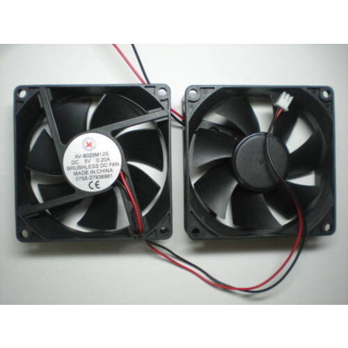 4 pcs Brushless DC Cooling 7 Blade Fan 8025S 5V 80x80x25mm Black