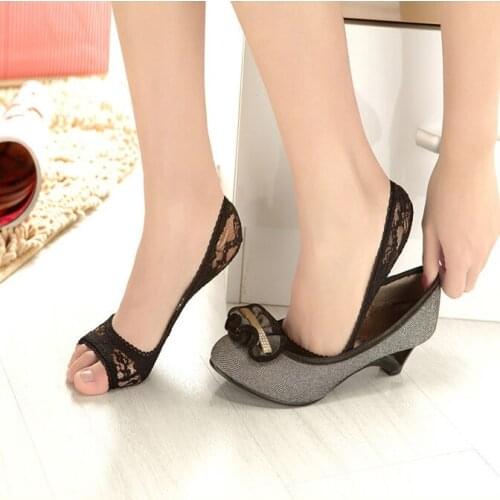 HOT! FREE SHIPPING Socks sexy ultra-thin lace open toe socks womens shallow mouth invisible sock slippers