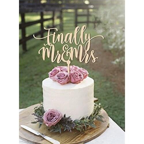Mr & Mrs Wedding Cake Topper Wood / Wooden Topper for Rustic Wedding Decoration Cake Decorating Engagement Bridal Shower