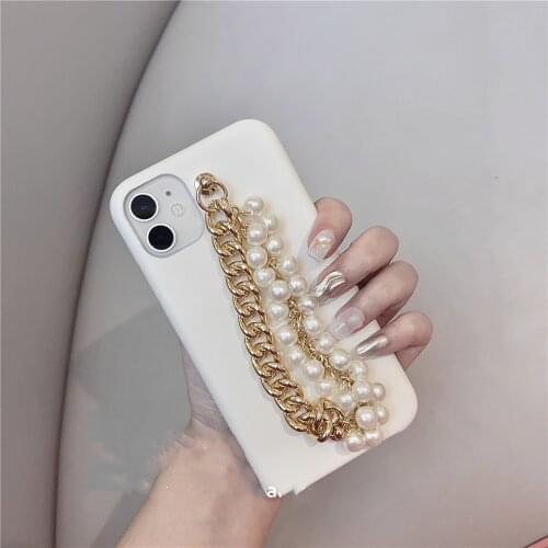 Diamond Pearl Beads Metal Wrist Chain Bracelet Hand Strap Leather Case Cover For Iphone 12 Mini 11 Pro XS Max XR X 8 7 6 Plus SE