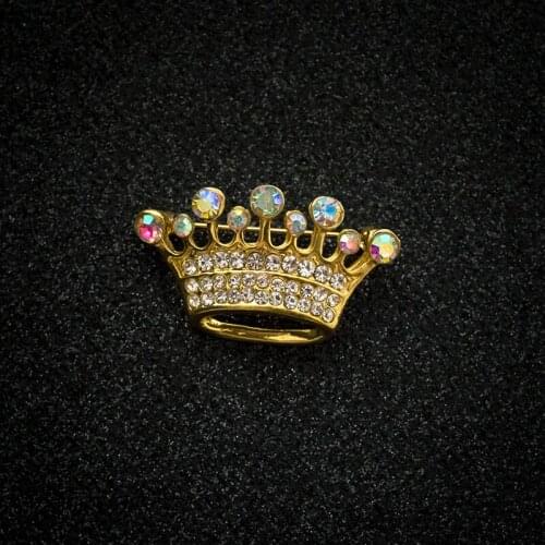 MZC New Designer Small Exquisite Crown Gold Metal Brooch Cheap Brooches for Women Ladies Dress Collar Brooch Bijoux Femme