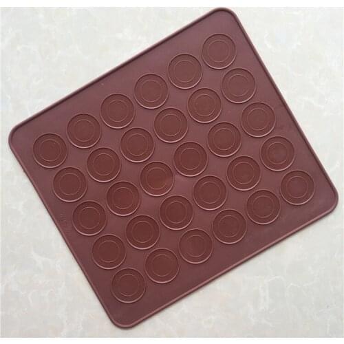 Currently Available Wholesale 30 Holes Macarons Coaster Single Side DIY Operation Cutting Board Pad