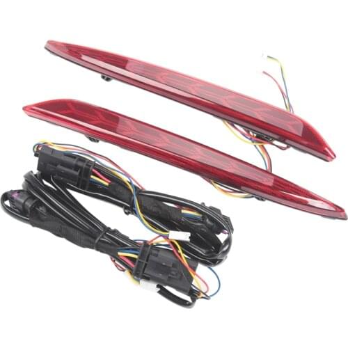 Rear Bumper Turn Signal Brake Light Modified Tail Light Fog Light for Tesla Model3 17-21 Fish Bone Tail Light with Cable