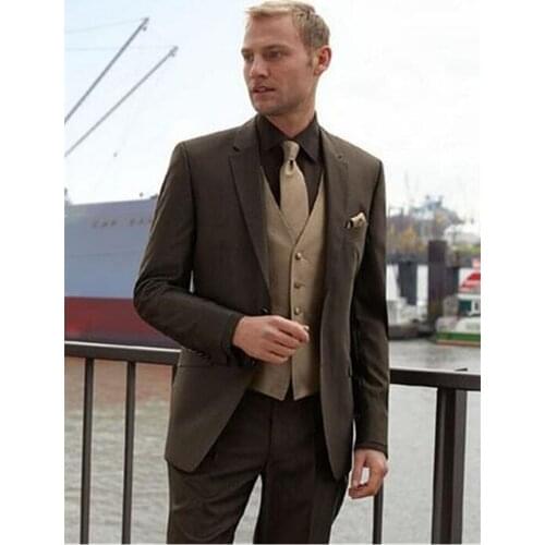 2020 3 Pieces New Classic Mens Suit Suit Smoking Mens Slim Masculino Evening Suit Mens Business Party Brown Tuxedo Best Men