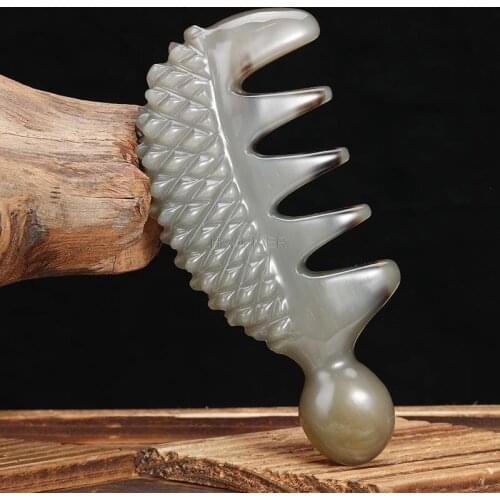 Thicken African Horn Massage Comb Hedgehog Shape Multifunctional Scalp Acupuncture Massager Face Lifting Beauty Gouache Scraper
