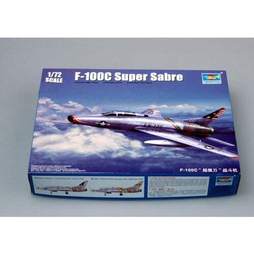 Trumpeter Model 1/72 01648 F-100C Super Sabre