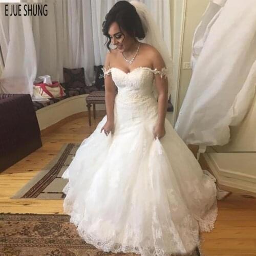 E JUE SHUNG Modest A Line Wedding Dresses Sweetheart Off Shoulder Appliques Lace Up Back Women Bridal Dresses robe de mariee