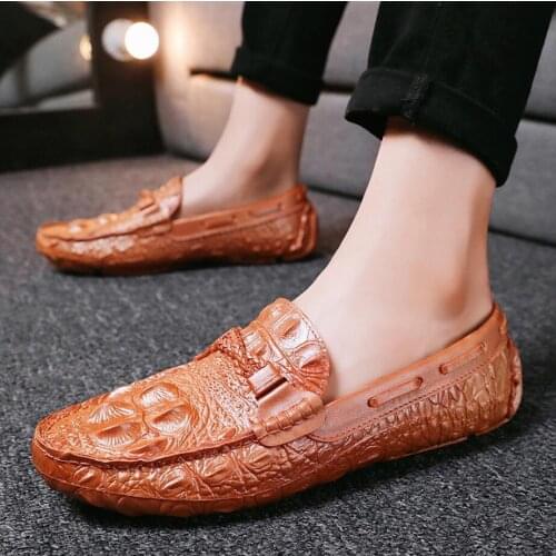 Leather Men Casual Shoes Brand 2021 Ltalian Men Loafers Moccasins Breathable Slip On Black Driving Shoes Tenis Masculino