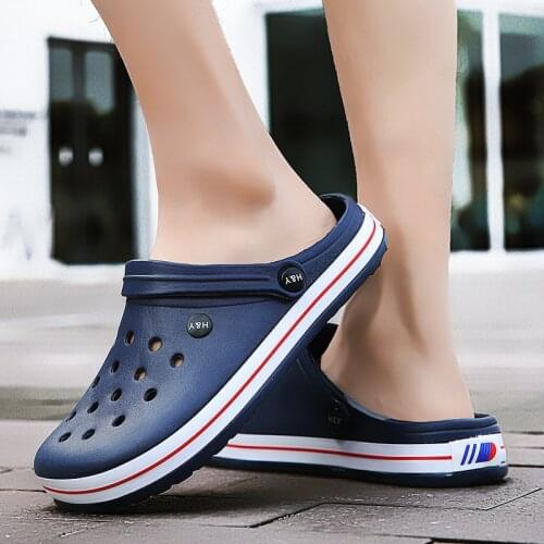 Fashion Blue Summer Sandals Men Clogs Shoes Soft EVA Slippers Men Comfort Non Slip Outdoor Beach Sandals Men Sandalias Hombre