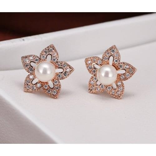 New Fashion Temperament Copper Zircon Plants Flower Girl Pearl Earrings Wedding Party Gift Woman Earrings Jewelry 2021