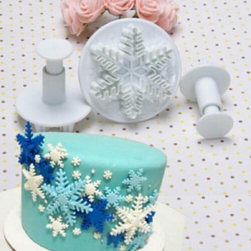 3pcs Christmas Snowflake Plunger Cutter Mold Fondant Cake Sugarcraft Decor Tools Kitchen Accessories