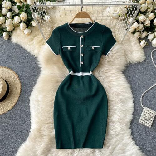 2021 new style classic temperament round neck buttoned slim-fit bag hip knitted dress female summer dress