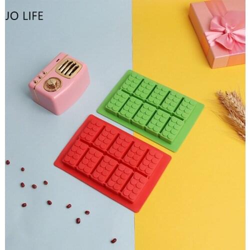 JO LIFE 1PC Silicone Building Blocks Robot 3D DIY Chocolate Mold Ice Cube Tray Cake Decoration Tool