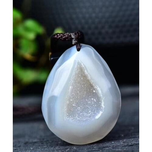 Natural Agatestone holecarving Guardian Necklace Fashion Jewelry pendant Supernatural Amulet Knot Lucky