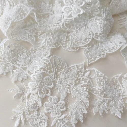 Special Promotion Luxury Beaded Wedding Dress Veil Dedicated Lace Accessories Off White