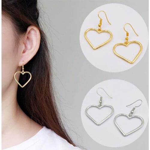 New Hollow Geometric Earrings Heart Sweet Gold Earrings Ladies Gifts Jewelry Wholesale Fast Delivery Pendant Earring Women