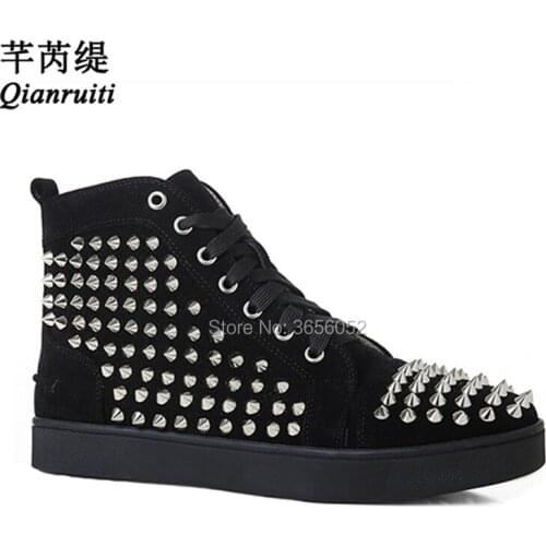 Qianruiti Designer Superstar High Top Sneakers Men Lace Up Flat Ankle Boots Leather Zapatillas Rivet Studded Mens Shoes Casual