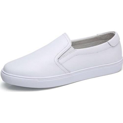 Slip On Shoes Women Black White Spring Women Flat Sneakers Genuine Leather Casual Woman Shoes Summer Loafers XKD7093