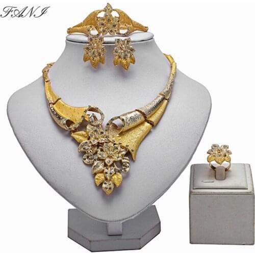 Fani 2021 Fashion African Beads Bridal Jewelry Set Nigerian Woman Wedding jewelry set Dubai Gold Designer Jewelry Sets Wholesale