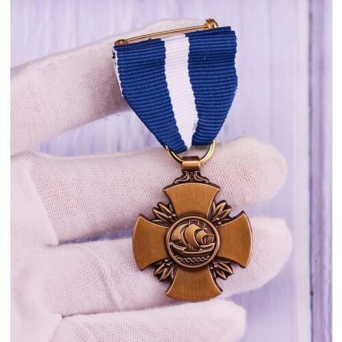 Medal Copy Replica USN Navy Fleet Army U.S. USA Second World War WW 2 Badge