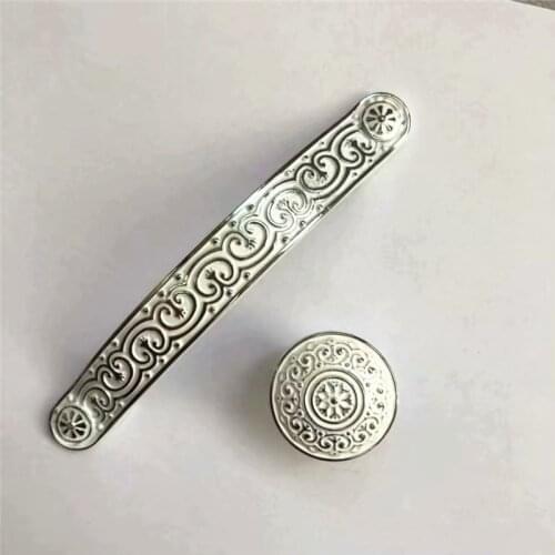 European drawer bedside cabinet door handle Ivory white silver cabinet wardrobe cabinet wall cabinet door handle