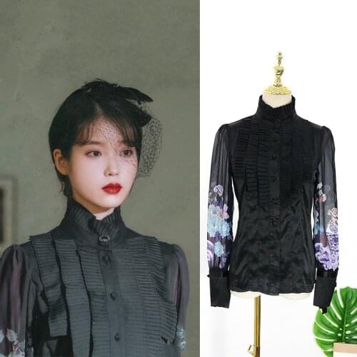 Korean drama DeLuna Hotel IU Li Zhien same autumn new stand collar pleated print Bow Black Shirt female