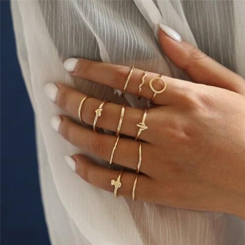 11 pcs Minimalist Geometric Rings for Women Fashion Jewellery Chic Hollow Round Cactus Pineapple Heart Wave Gold Rings Set
