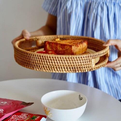 Handwoven Rattan Round Storage Tray with Handle Breakfast Serving Tray Cracker Tea Fruit Snack Bread Cake Plate Organizer Basket