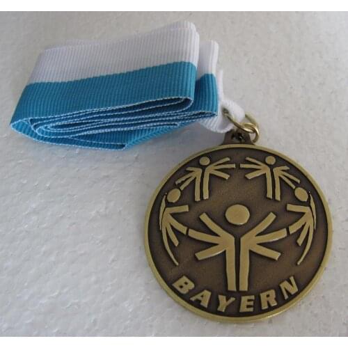 Manufacturer personalized zinc alloy gold medal 2D / 3D metal medal custom medal