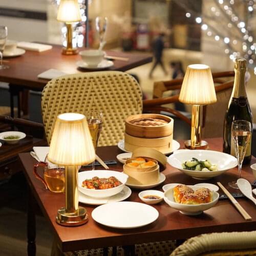 Charging Restaurant Atmosphere Table Lamp Bar Hotel Table Lamp Bedroom Bedside USB Wireless Night Light