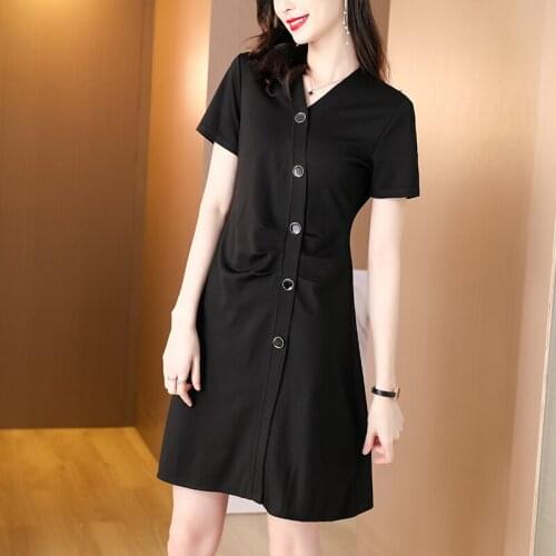 Summer 2021 New Fashion and Comfortable Beach Vacation Popular V-neck Short-sleeved Dress with Black Buttons Dresses Women