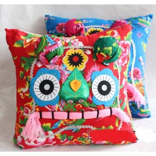 Cloth toys, folk crafts, special handmade tiger head pillows, multi-colors, home decorations, traditional handmade