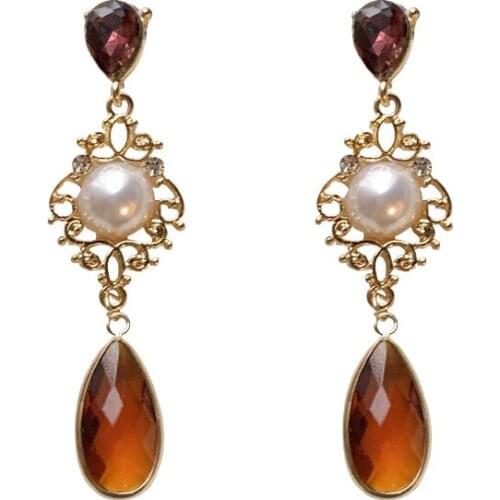 Wei Yi Stud Earrings