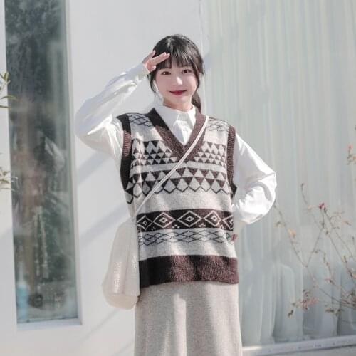 Geometric Graphic Jacquard Knit Pullover Women Sweater Vest 2021 Winter Sleeveless V-neck Korean Fashion Girly Soft Warm Tops