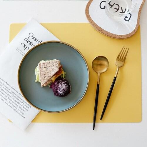 New simple ins Nordic Silicone Placemats Heat Insulation and Anti-scalding Household Table Mats Dishes And Coasters