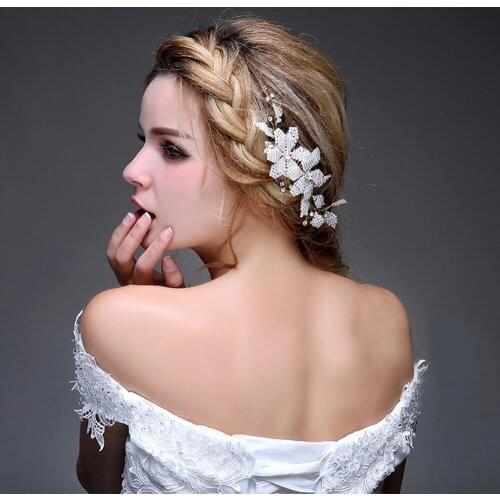 Romantic Luxury Elegant Bridal Headdress Alloy Small Pearl Crystal Rhinestone Hair Comb for Wedding Perform Studio Photo O609