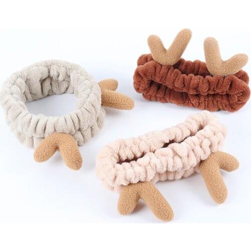 PlumHOME Christmas Goods