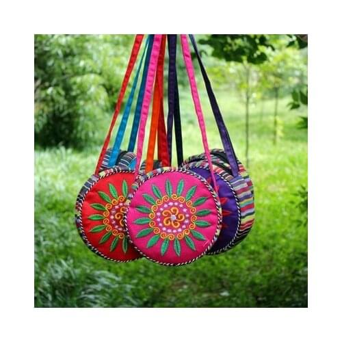 Fashion Embroidery Women Mini Shopping handbags!Multi Floral embroidered Lady Shoulder&Crossbody bags All-match National bags