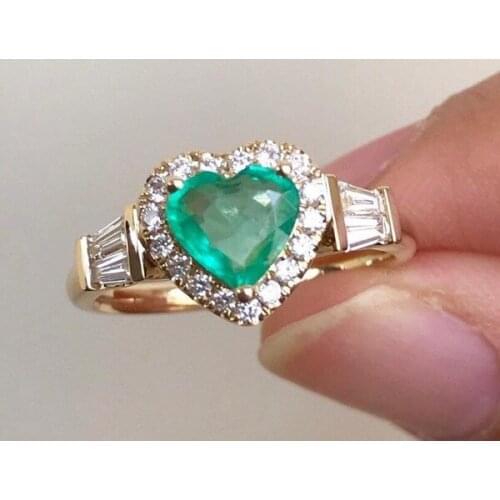 Luxury emerald love heart-shaped ring female European and American yellow gold plated engagement party ring