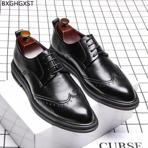 Oxford Wedding Shoes for Men 2021 Black Man Brogue Mens Formal Shoes Business Shoes Men Luxury Brand Fashion Dress Designer