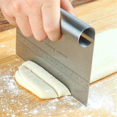 1Pc Cake Smooth Cutter Tools Hot Pizza Dough Scraper Baking Pastry Spatulas Fondant Stainless Steel Cake Decorating Tool