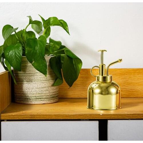 Brass Watering Bottle Nordic Style Vintage Water Cans Succulent Plants Golden Gardening Spraying Bottle Watering Pot Garden Tool