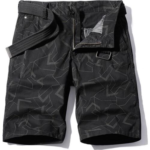 Summer Men Casual Shorts Print Knee Length Solid Color Shorts Plus Size Breathable Multi Pockets All-match Shorts Streetwear