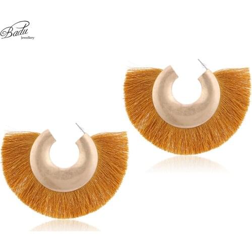 Badu Big Tassel Earring Women Vintage Golden Alloy Yellow Silk Tassel Dangle Earrings Punk Fashion Statement Jewelry Wholesale
