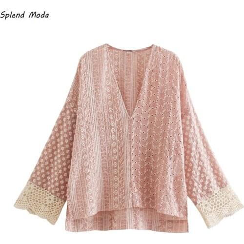 2021 Summer New Fashion Vintage Loose V-Neck Hollow Out Embroidery Top Sweet Lace Stitching Shirt Women Chic Female