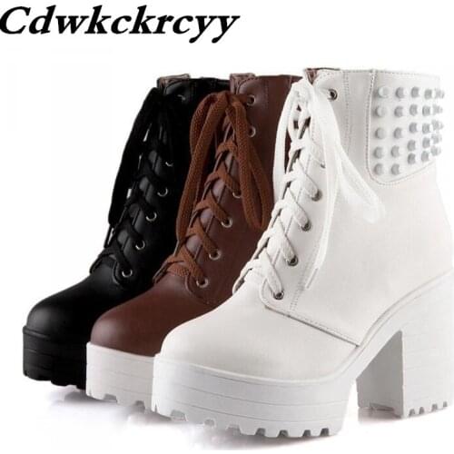 Winter New pattern Martin boots British style Frenulum High-heeled Short boots Thick bottom Leisure time Short tube Women Boots